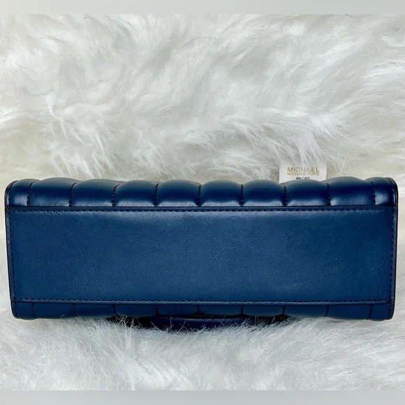 Michael Kors Whitney Medium Quilted Shoulder Bag Crossbody in Navy - Picture 8 of 10